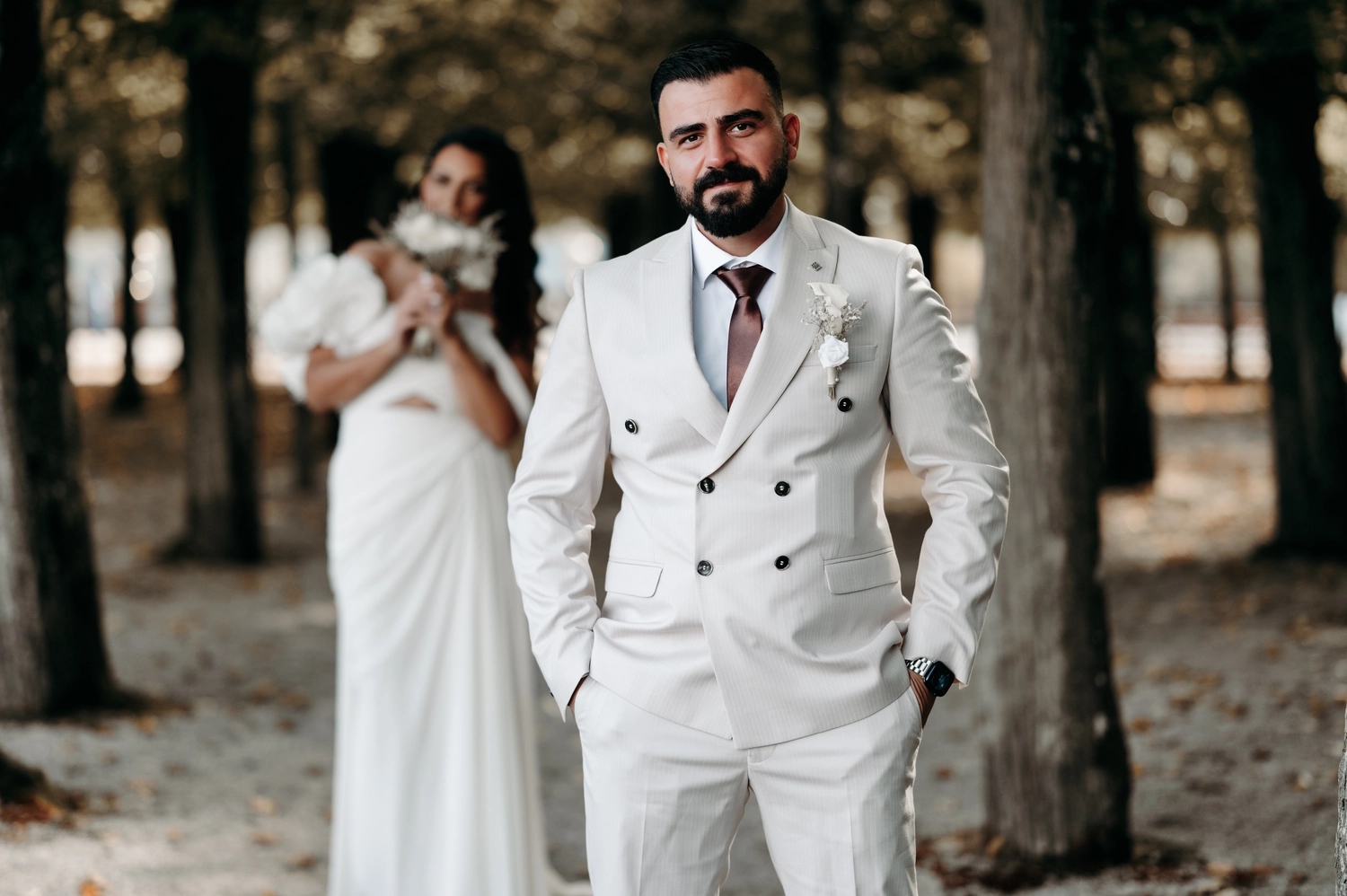 G5 Studios - Fotografie - Romantischer Moment eines frisch verheirateten Paares