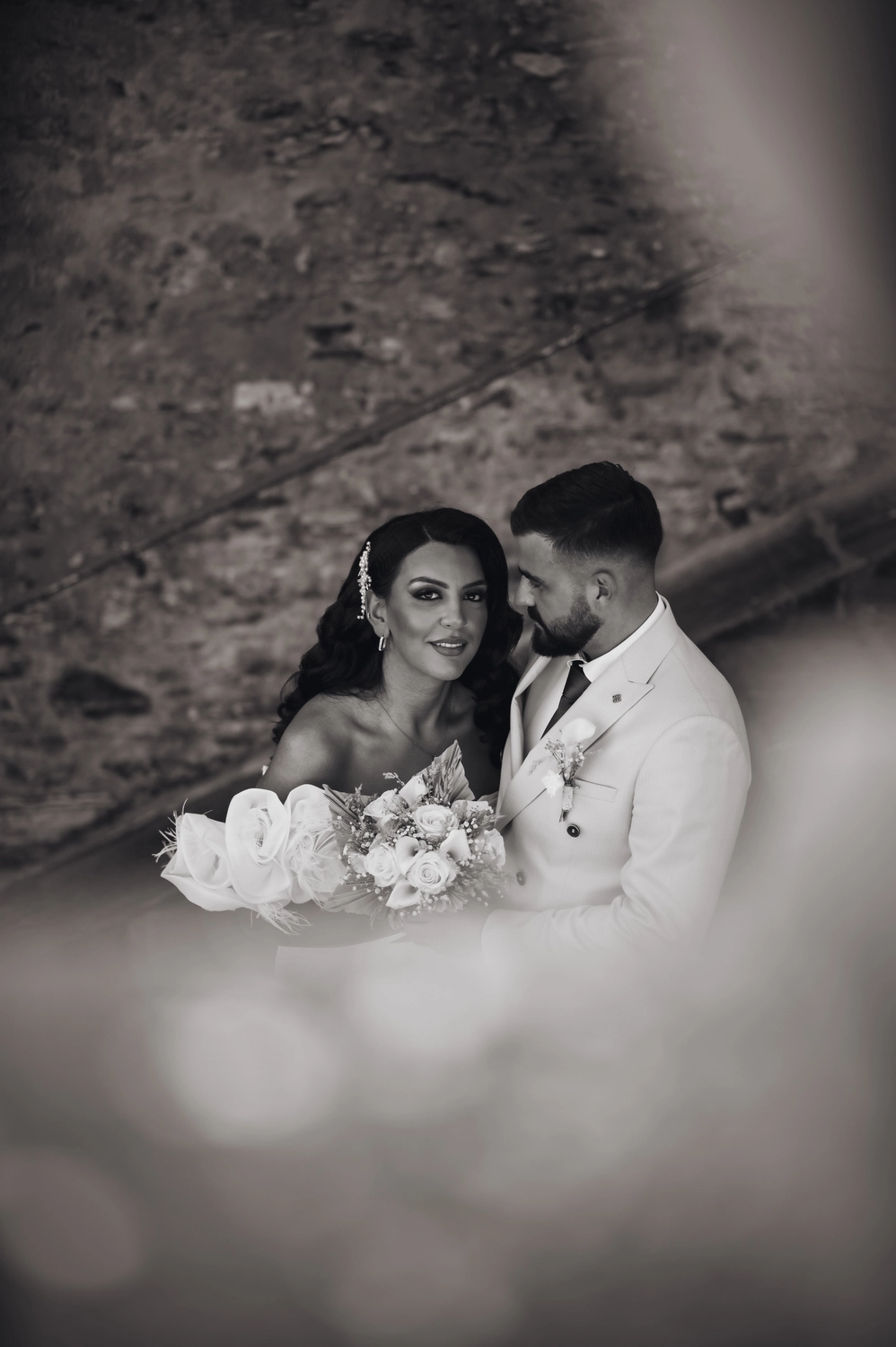 G5 Studios - Fotografie - romantischer Moment zwischen einem glücklichen frisch verheirateten Paar